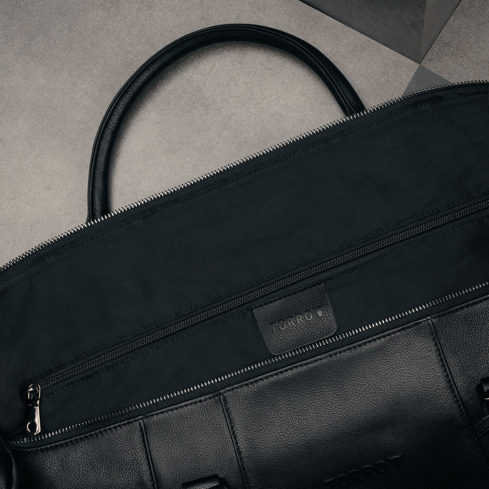 Leather Weekend Duffle Bag - Image 8